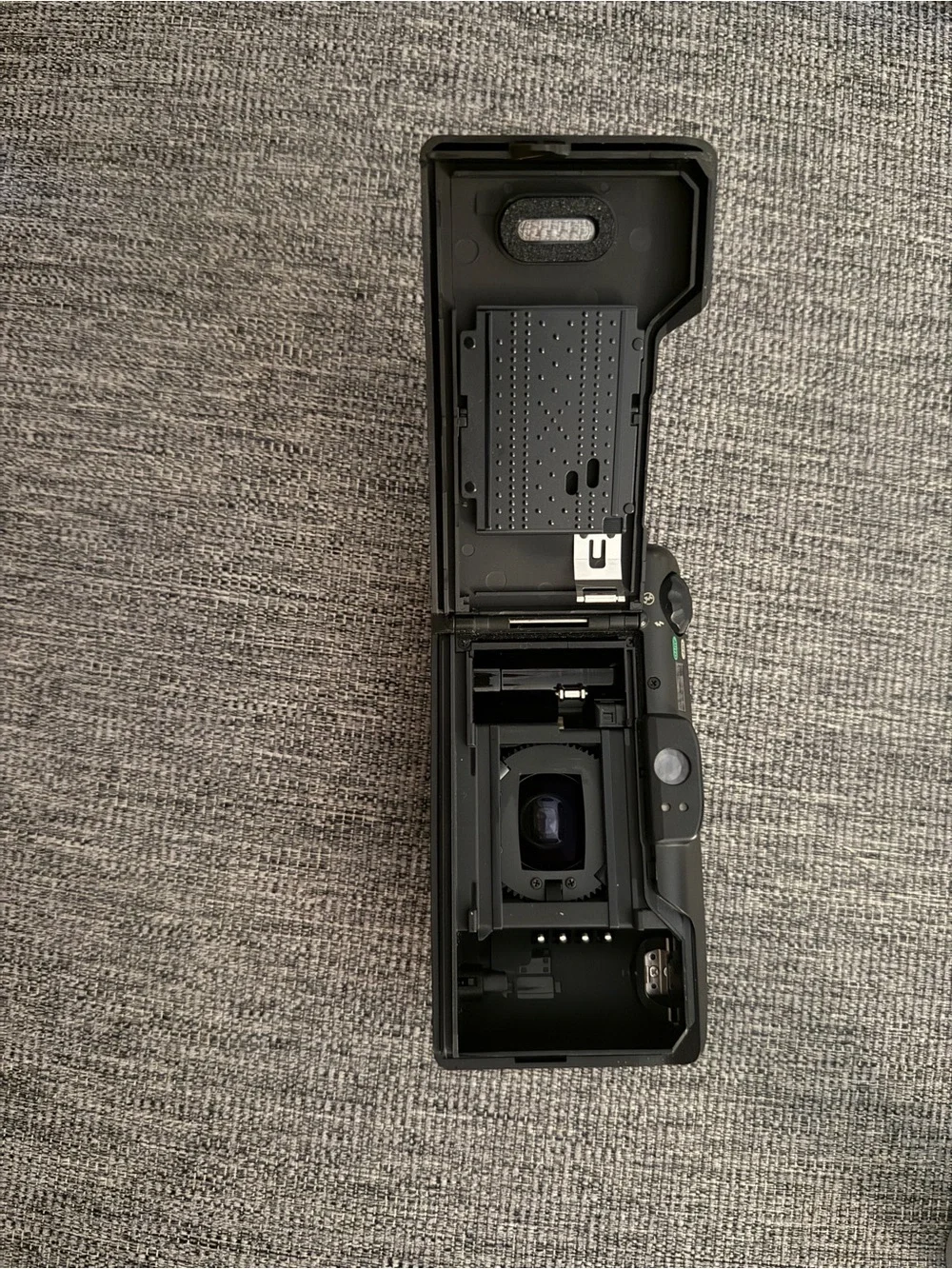 Canon Sureshot 105 Zoom Film Camera